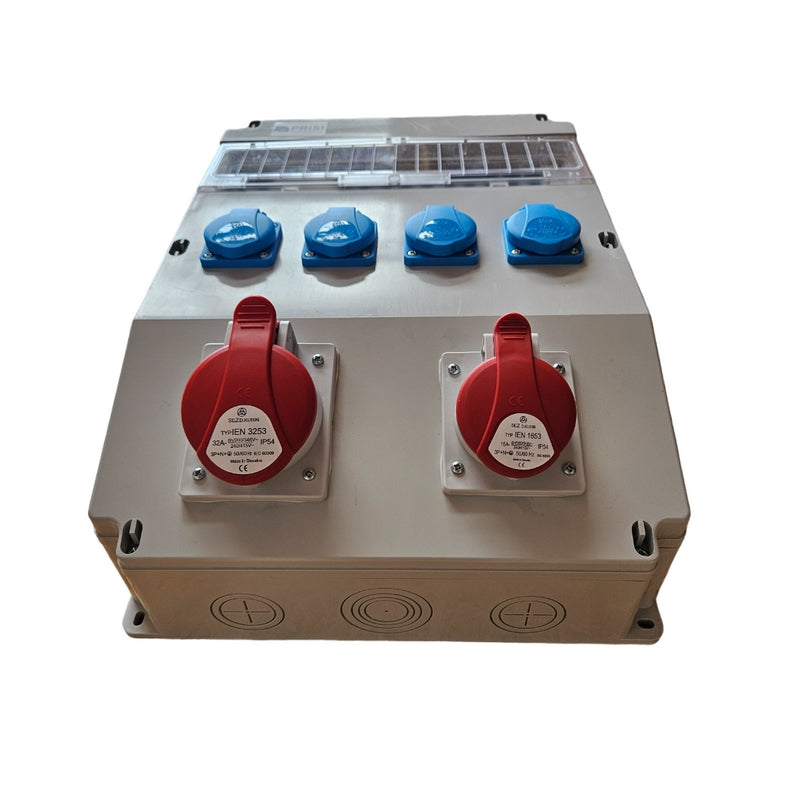 coffret de chantier avec 4 prises monophasés et 1 prise 16a triphasée et 1 prise triphasée 32a